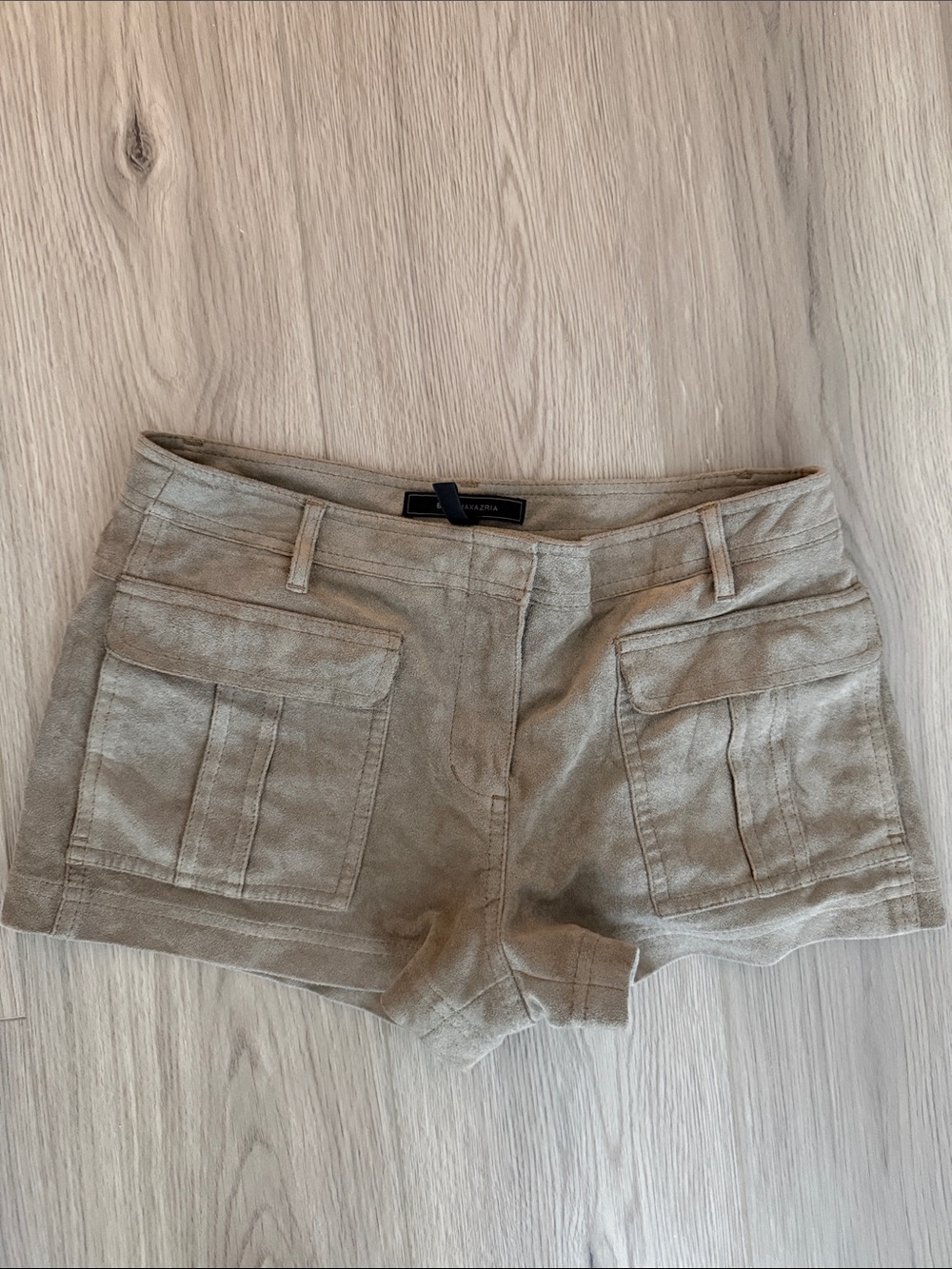 Khaki Utility Linen-Blend low rise Shorts